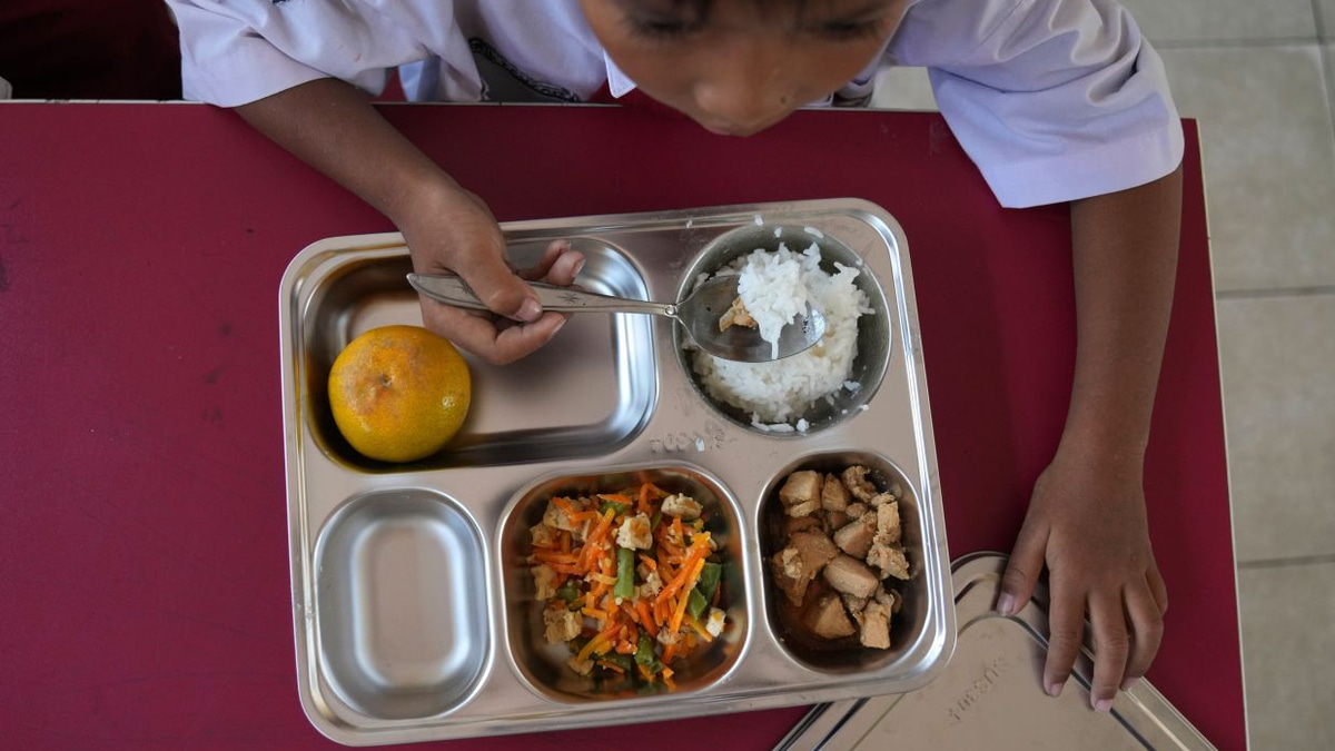 Indonesia's Anti-Corruption Watchdog Demands Halt to Prabowo's Free Meals Programme Amid Widening Graft Probe