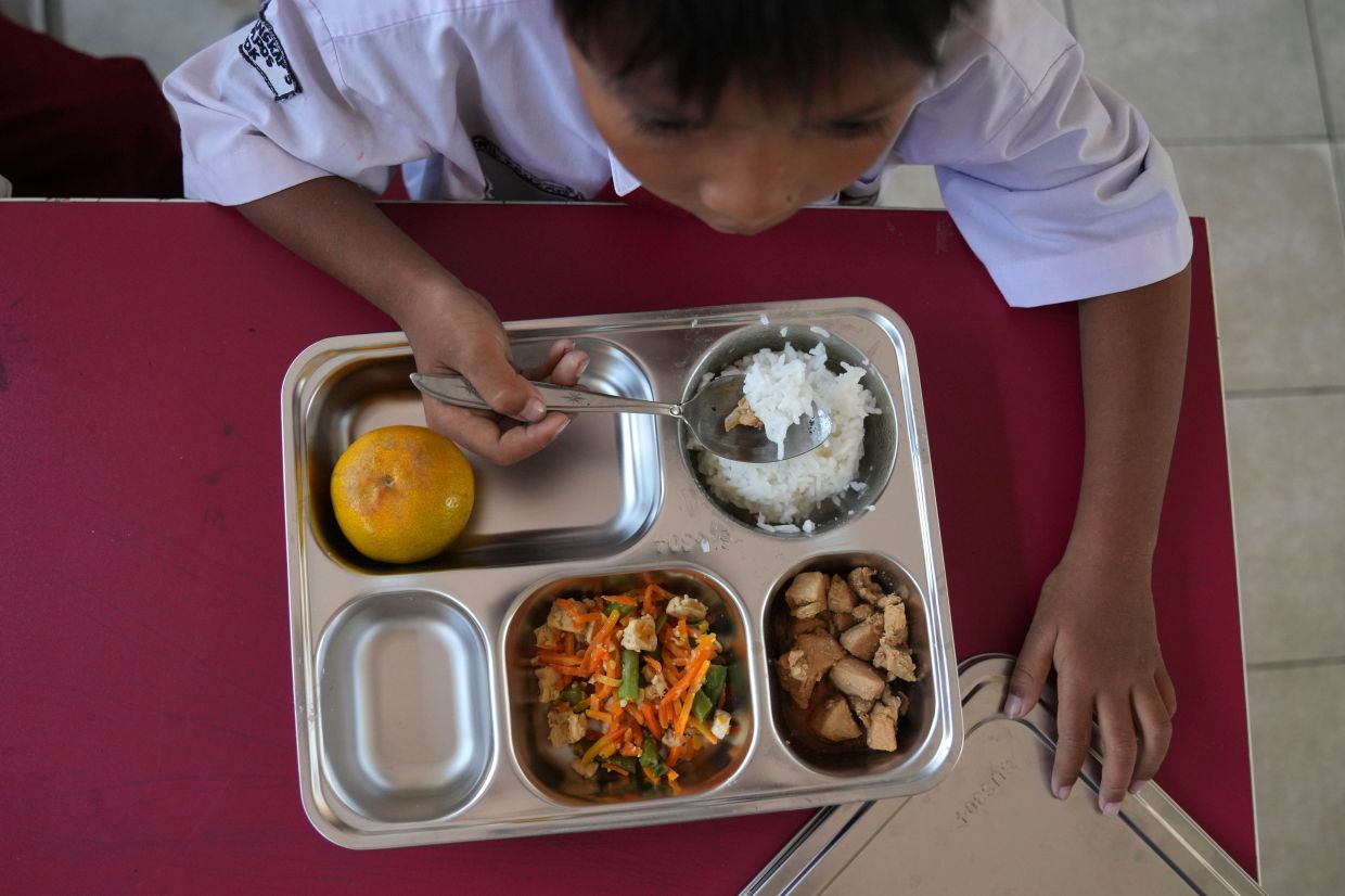Indonesia's Anti-Corruption Watchdog Demands Halt to Prabowo's Free Meals Programme Amid Widening Graft Probe