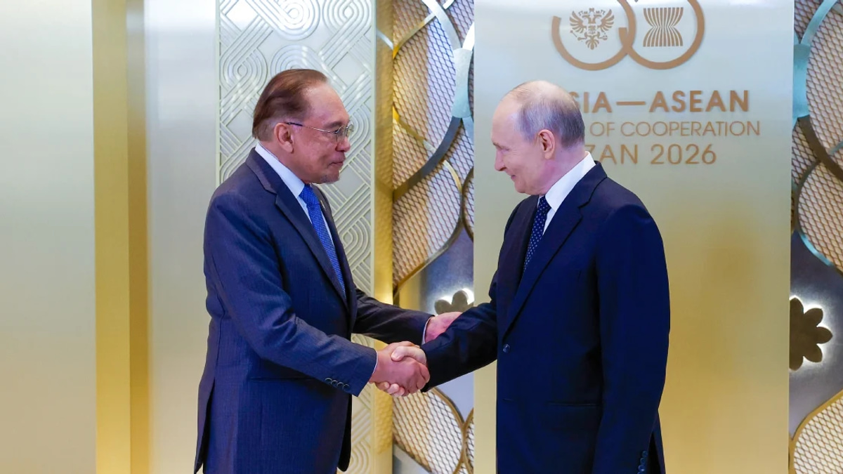 Putin Pledges Sustained Energy Supply to Malaysia, PM Anwar Confirms