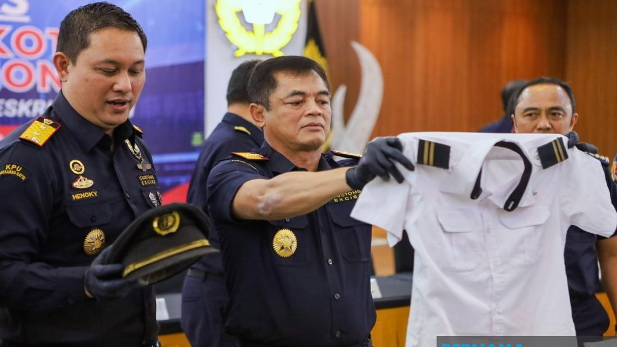 Malaysian Pilot Arrested At Jakarta Airport In Major Drug Smuggling Operation