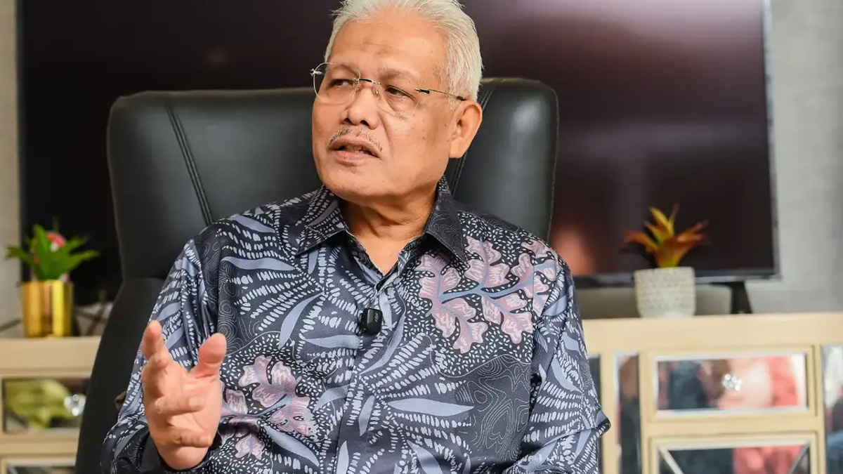 Hamzah's Political Comeback Signals Perikatan Nasional's Shift Towards Moderate Positioning