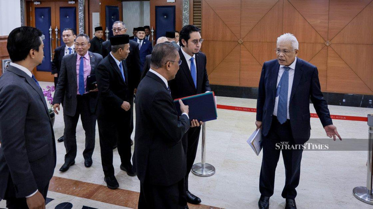 Parliamentary Walkouts in Malaysia: When Dissent Becomes Theatre