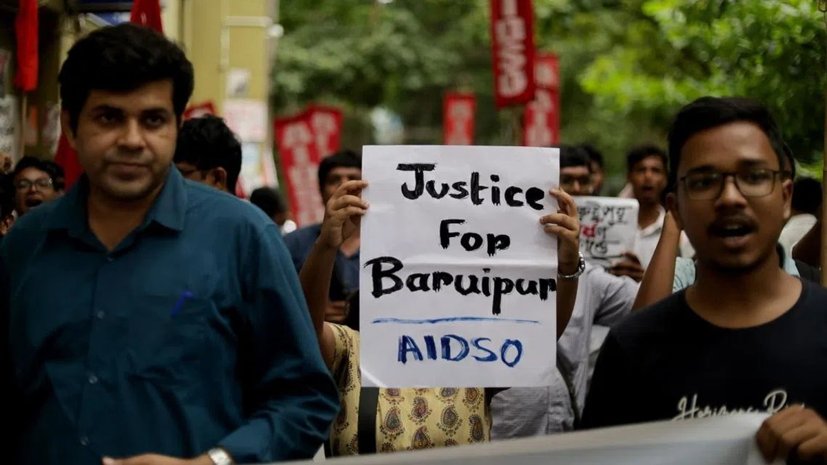 Indian Police Arrest Dozens After Violent Protests Over Girl's Death in West Bengal