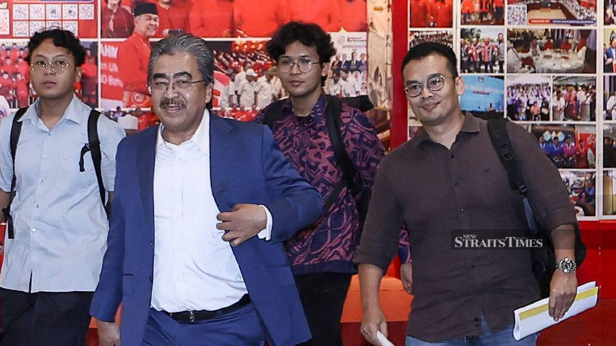 Zahid Convenes High-Level BN Meeting on Tabung Haji Findings as Opposition Leaders Join Closed Briefing