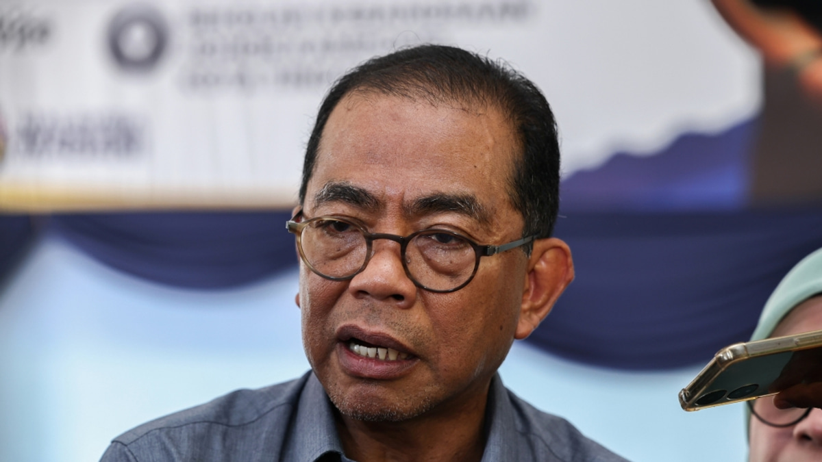Malaysia's Military Can Conduct Exercises in States Without Royal Consent, Defence Ministry Clarifies