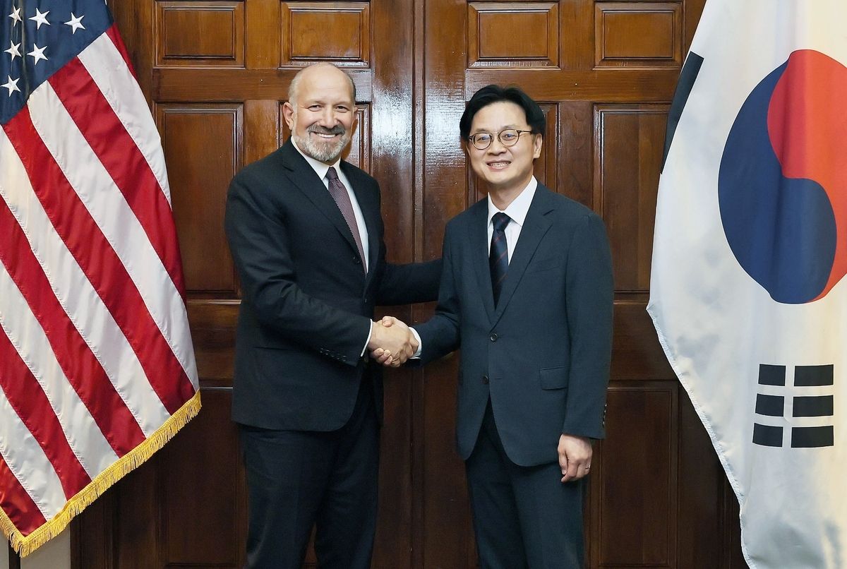 South Korea's Trade Minister Heads to Washington as Tariff Threats Loom