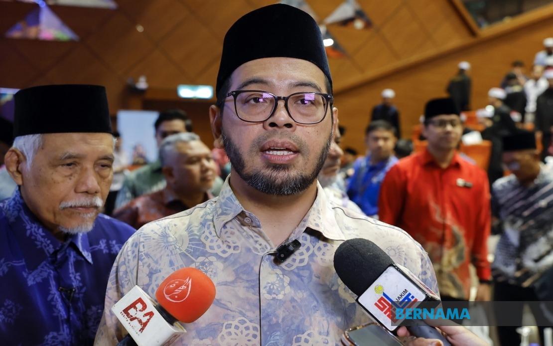 Malaysia Steps Up Youth Outreach on Extremism and Misinformation, Following Sultan Nazrin's Call