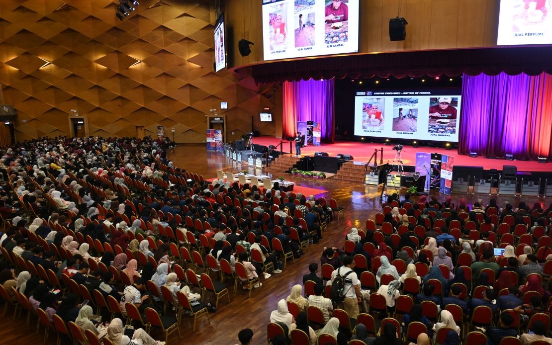 INSKEN and UiTM Set Record with Nearly 7,000 Students at Entrepreneurship Seminar