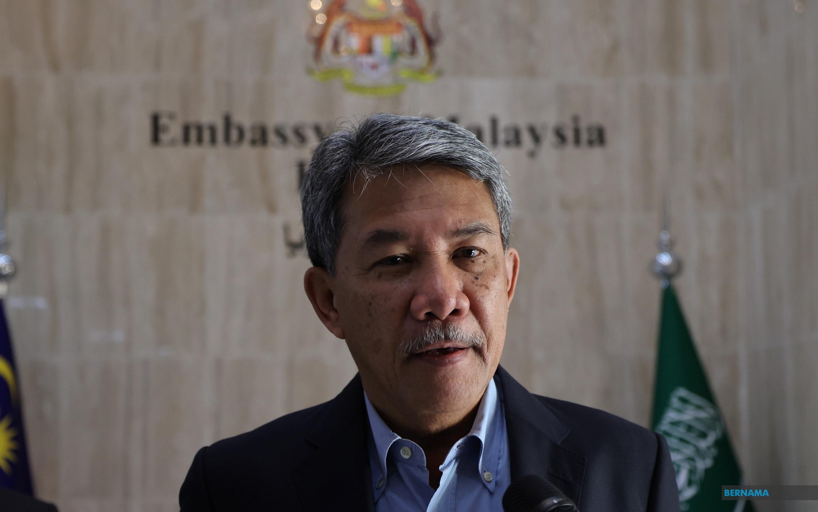 Mohamad Hasan Heads to Brunei for Bilateral Talks on Trade and Boundaries
