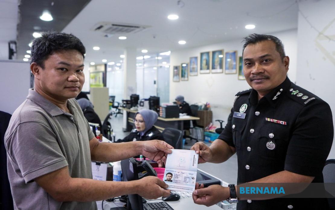 Perlis Immigration Office Launches Advanced Malaysian International Passport with Enhanced Security