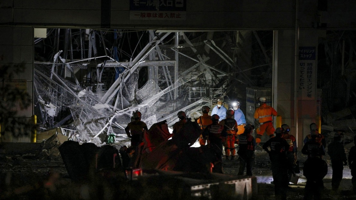 Two dead in gas explosion at Kumamoto mall following major earthquake in Japan