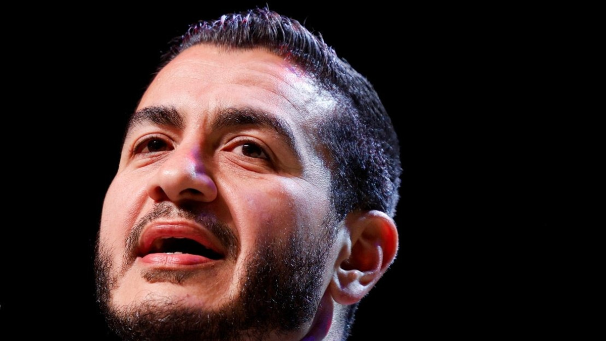 Progressive Democrat El-Sayed Takes Early Lead in Michigan Senate Race as Five US States Hold Primary Elections