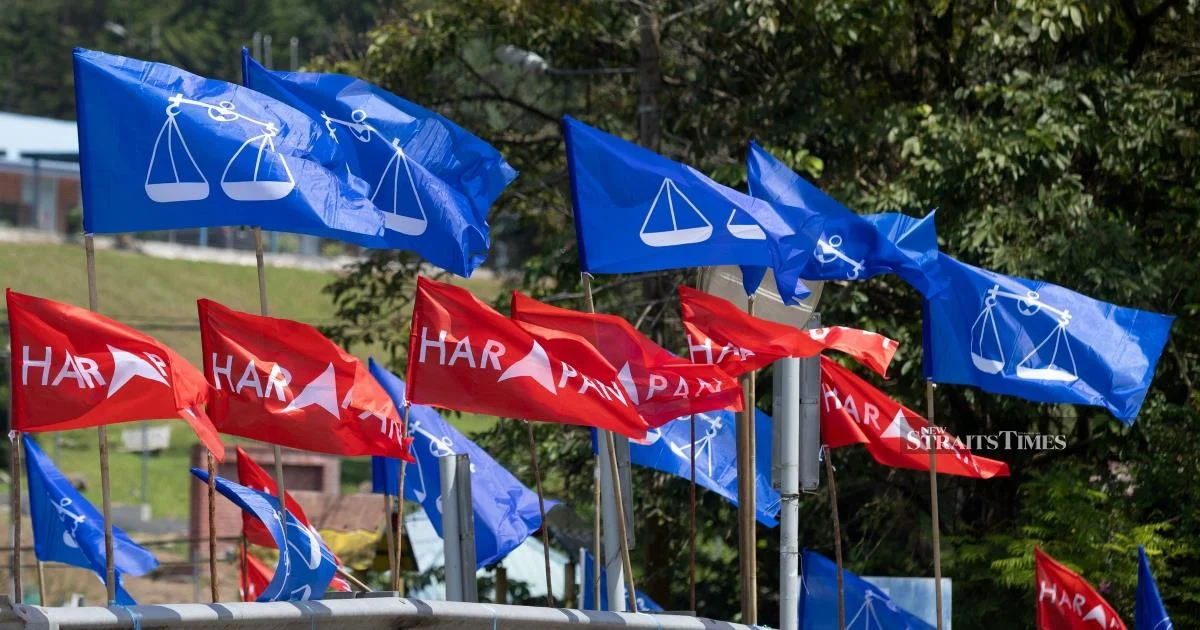 Johor Election Remains Fluid as BN Holds Edge but Third of Seats Still Contested