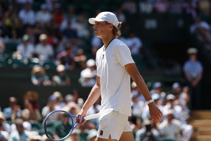 Hewitt's Son Cruz Wins First ATP Tour Match at Washington Open