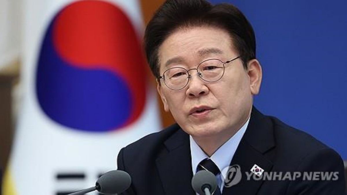 South Korea's Lee Jae Myung Rules Out Second Term Despite Constitutional Revision Speculation