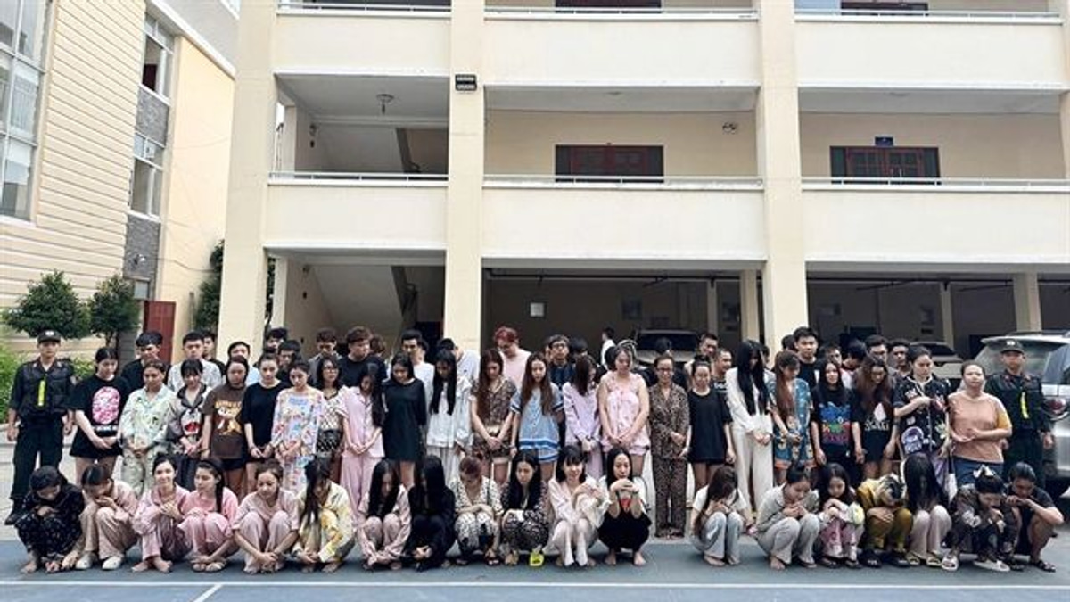 Vietnam Police Dismantle Etomidate E-Cigarette Network, Arrest 65 Including Malaysian and Singaporean Nationals