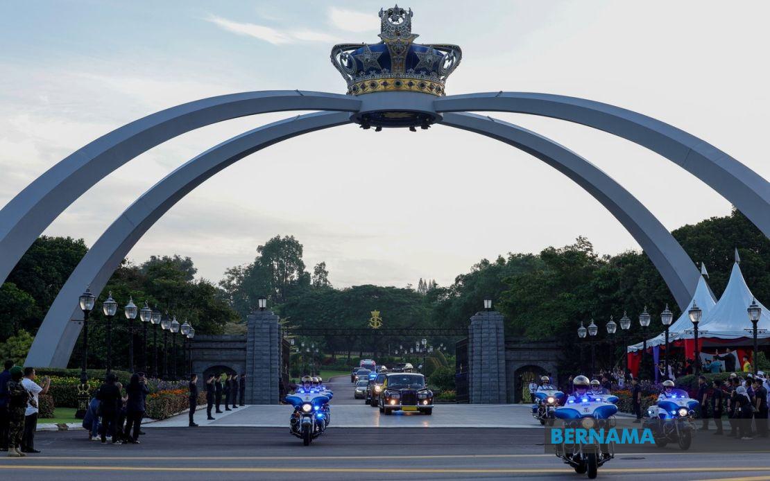Johor's New Menteri Besar Set for Afternoon Swearing-In at Royal Palace