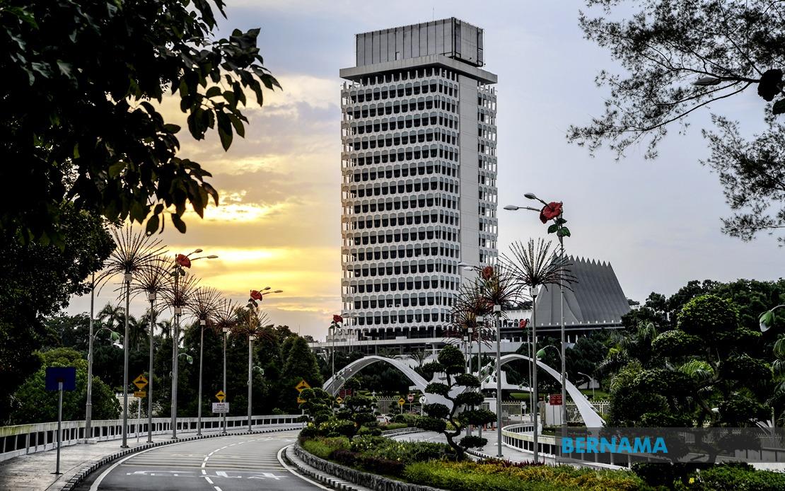 Parliament to Tackle Health Insurance Reform, Retirement Adequacy and Rural Digital Divide