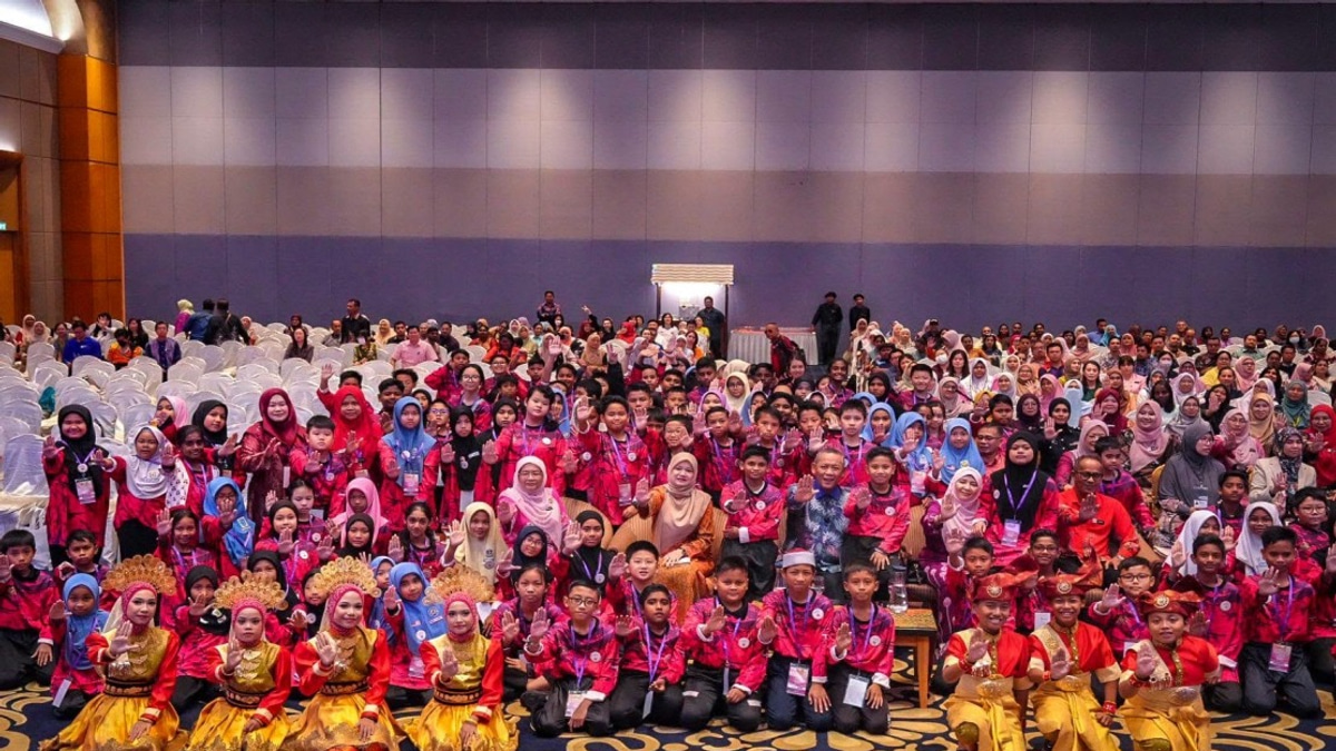 Comprehensive Strategy Essential to Safeguard Students, Says Education Minister Fadhlina