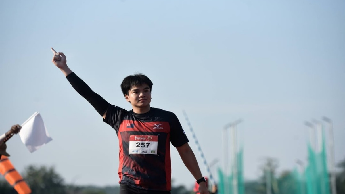 From Badminton Court to Javelin Glory: How Kai Le's Teacher Changed a Champion's Path