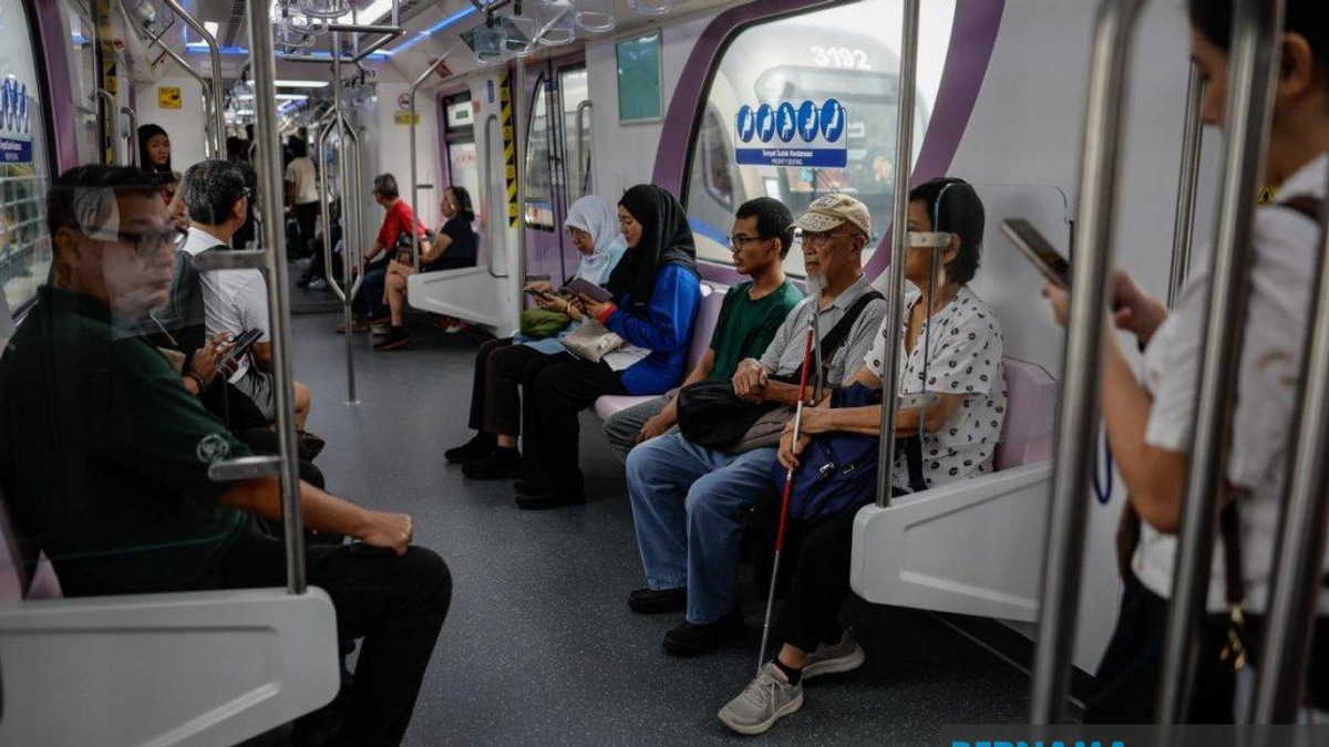LRT3 Shah Alam Line Launches to Commuter Praise, Though Accessibility Gaps Remain
