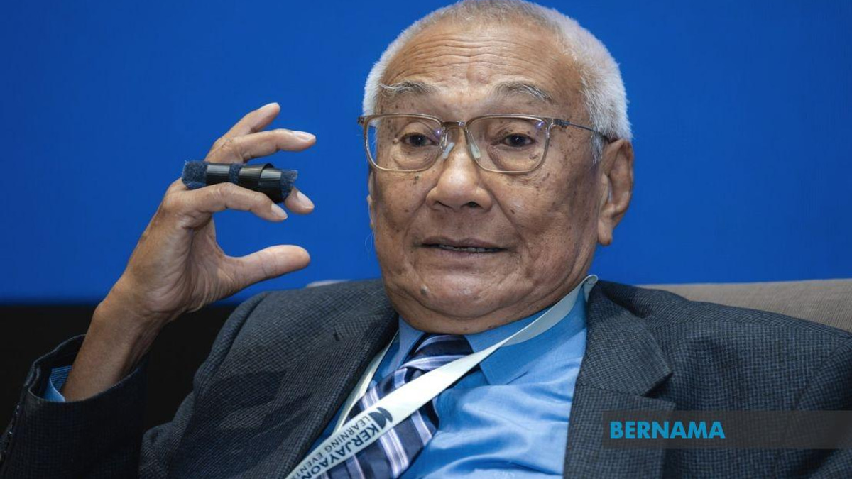 AI Must Serve Human Judgment, Not Replace It, Says Tun Zaki Azmi