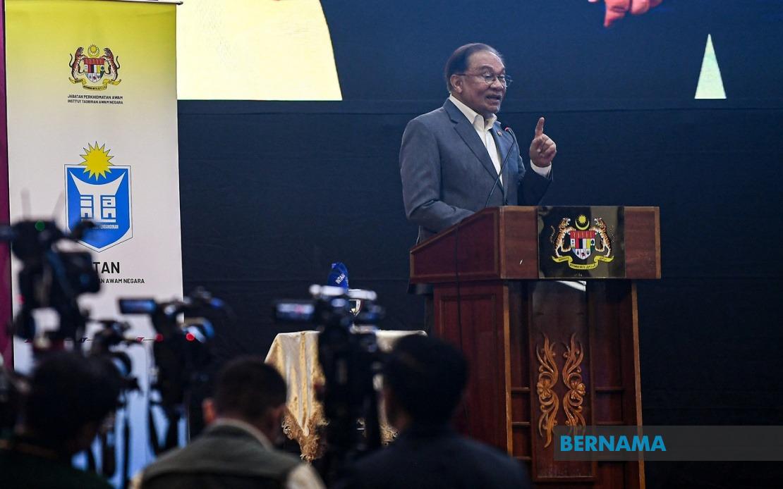 Malaysians Must Shed Colonial Thinking and Western Dependency, Says PM Anwar