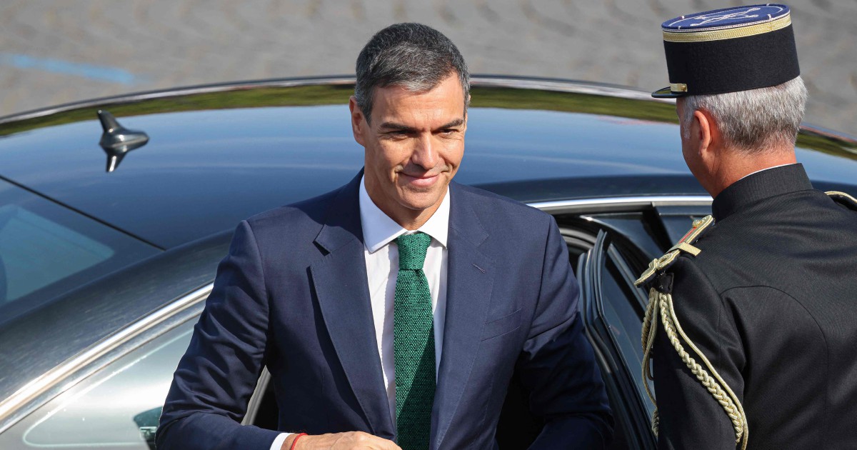 Spain's PM Celebrates Team Unity as Nation Eyes World Cup Glory