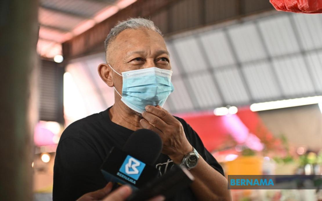 Life Goes On in Serian as Hazardous Air Quality Forces Trade-offs