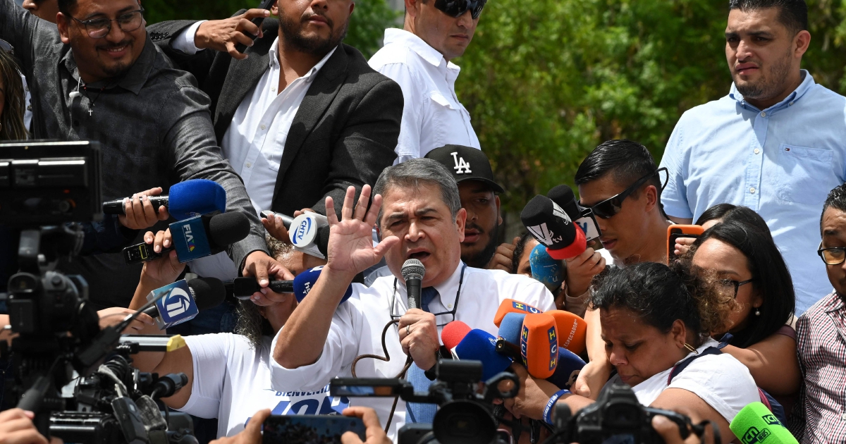 Honduras' Ex-President Hernández Stays Free During Corruption Trial After Trump Pardon