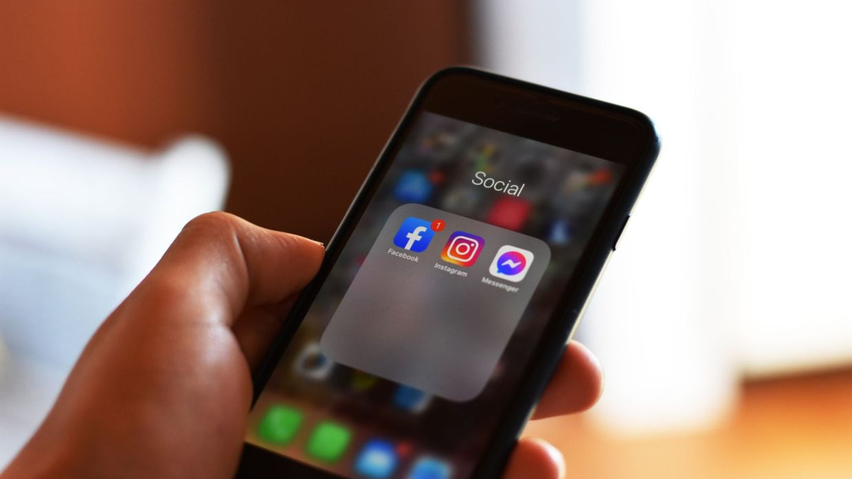 EU Escalates Pressure on Meta Over Instagram and Facebook's 'Addictive' Features