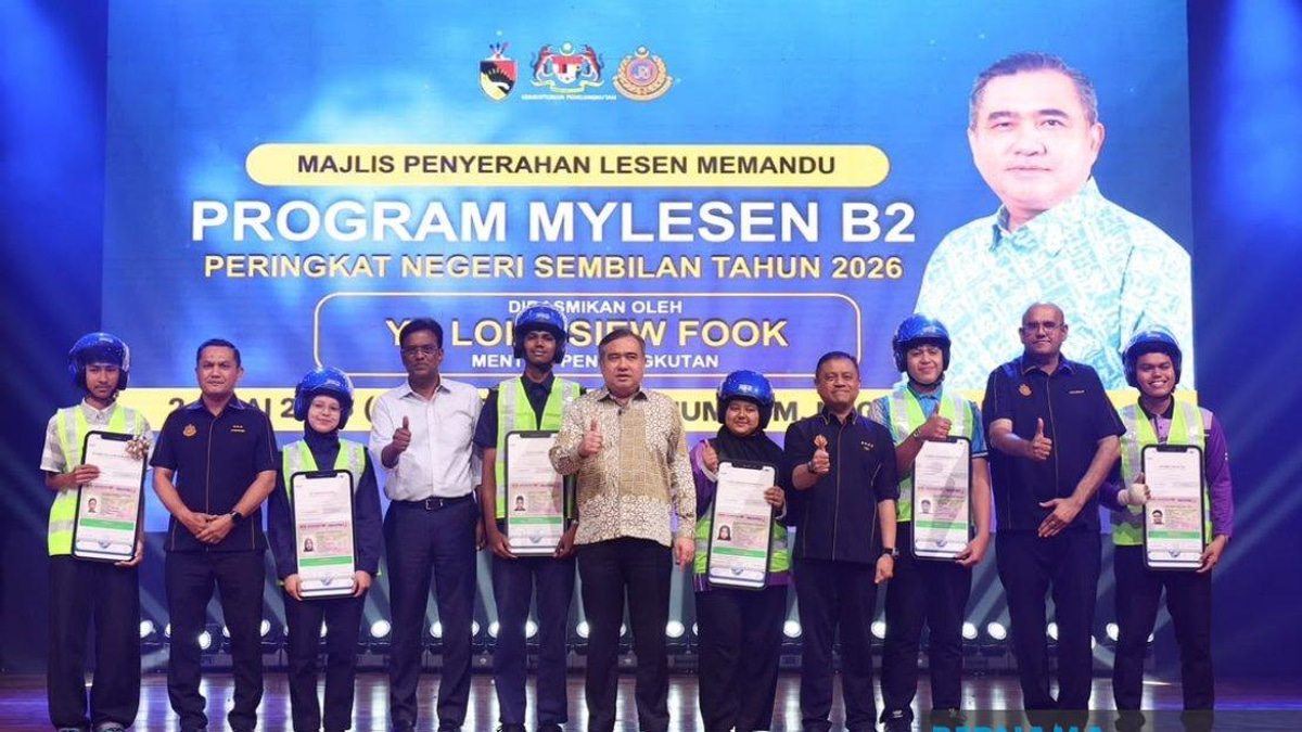 Transport Minister Anthony Loke Cautions MyLesen B2 Riders Against Reckless Driving