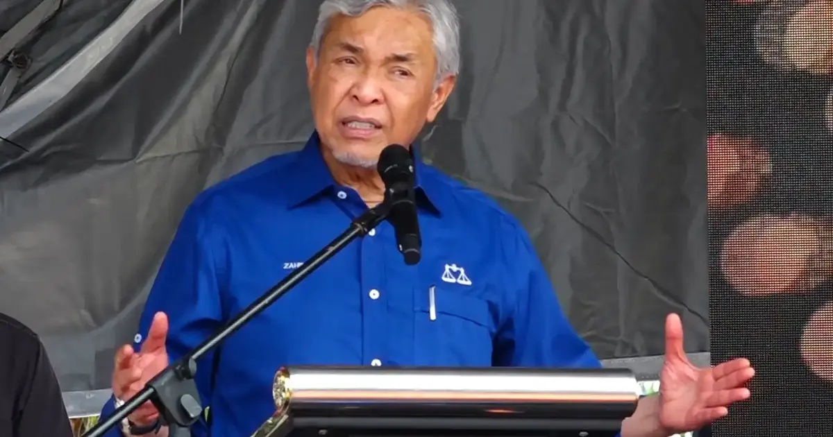 Zahid Dismisses Puad's Election Commentary, Urges Party Focus