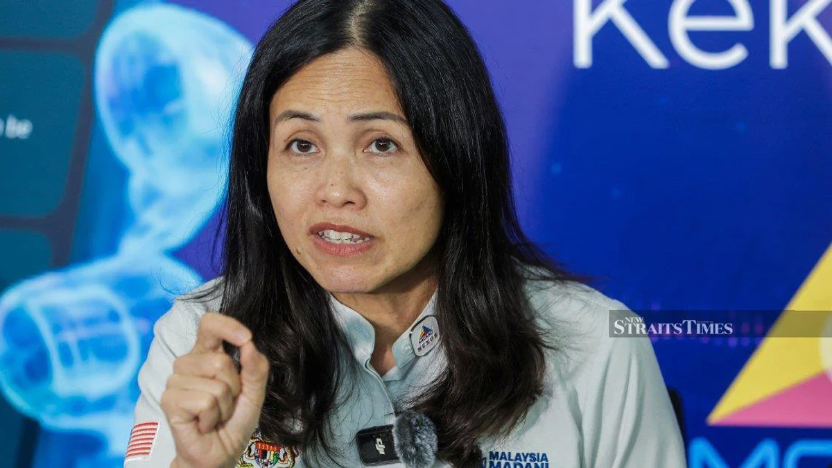 DAP Chief Alleges Coordinated Smear Campaign Against PH Ahead of Johor Election