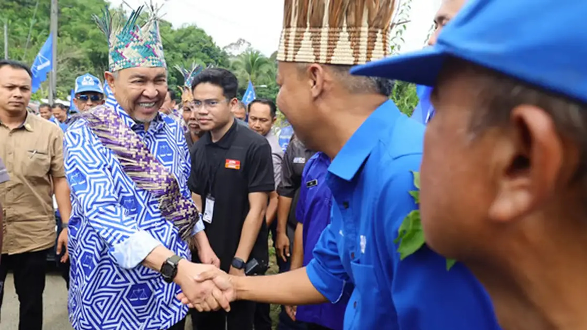 Zahid Confident BN and PN Will Resolve Tensions Ahead of Negeri Sembilan Election