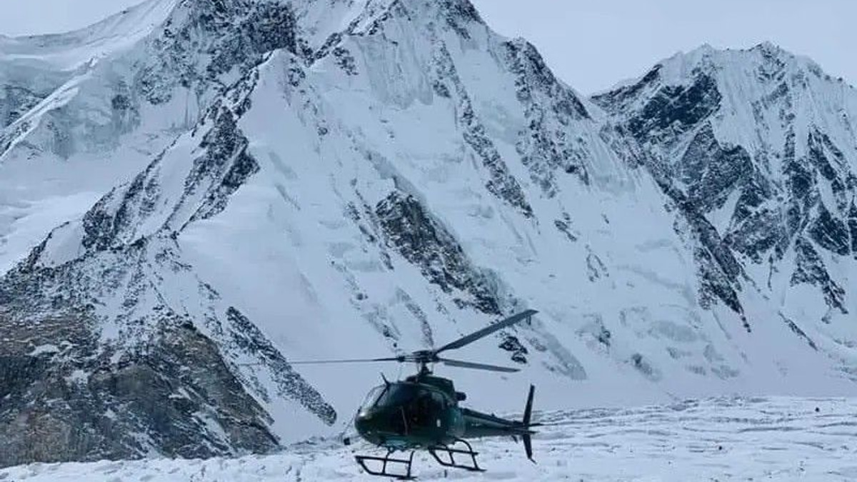 Search underway after avalanche on Broad Peak leaves 10 climbers missing, including renowned Nepali mountaineer Nirmal Purja