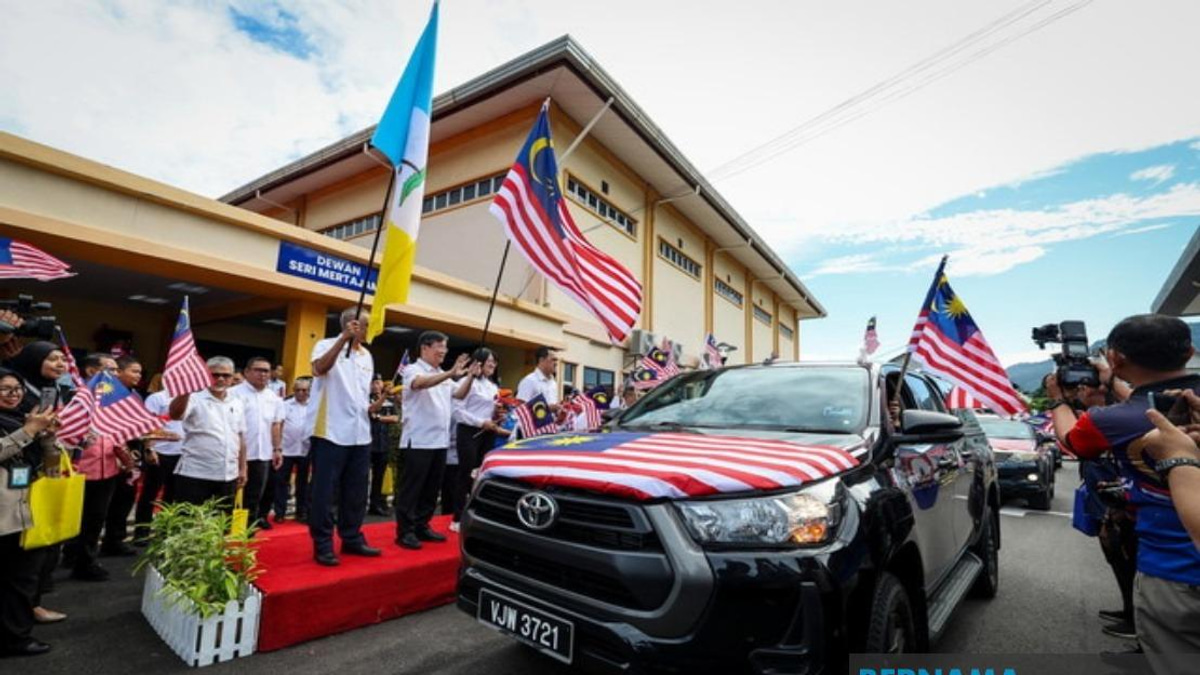 Chow Urges Penangites to Strengthen Unity and National Pride During August Celebrations