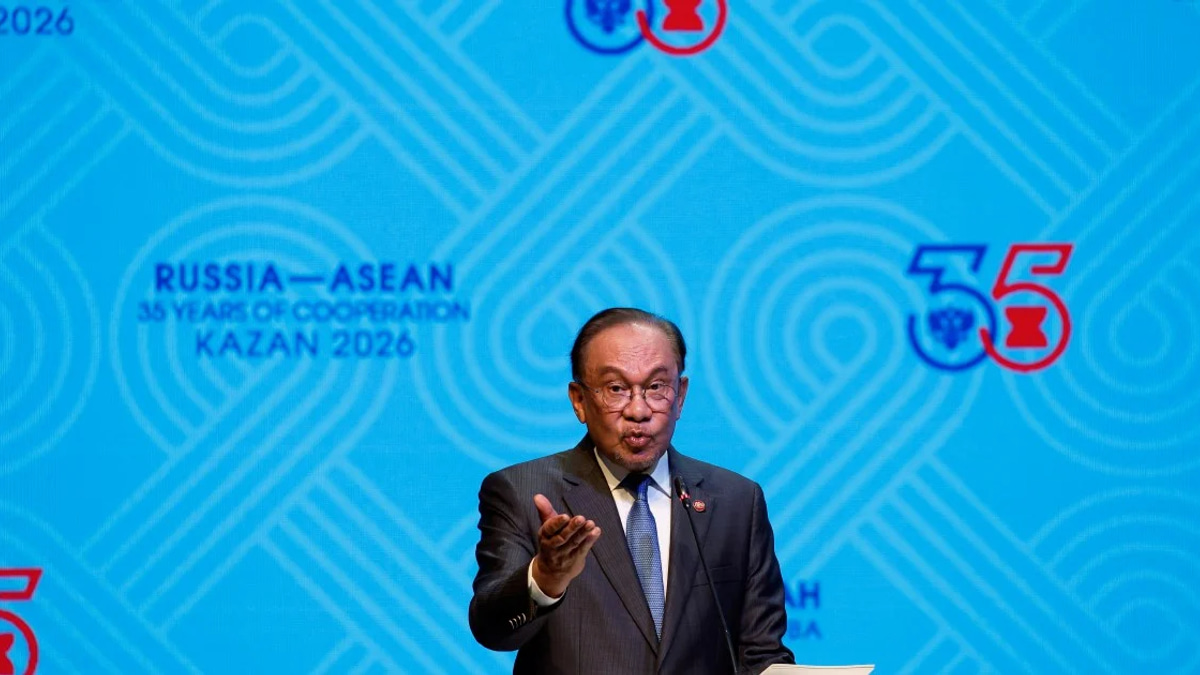 Anwar Hails Asean-Russia Trade Roadmap, But Warns Implementation Crucial