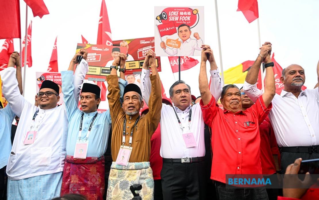 Anthony Loke Set for Straight Fight Against BN's Siow Kong Choon in Chennah Seat