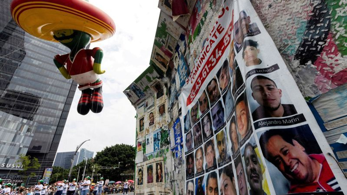 Mexico's World Cup Glory Masks Deep Domestic Wounds
