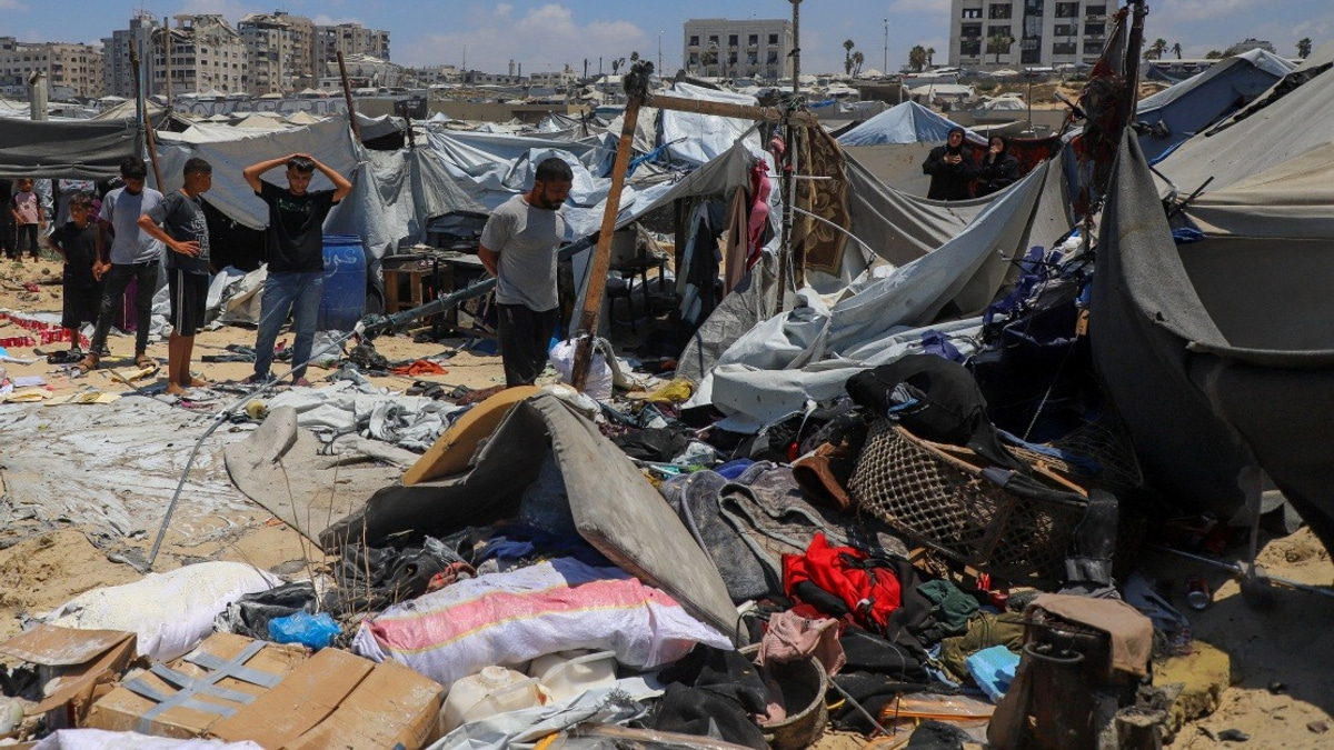 Over 90% of Gaza Destroyed, Israeli Forces Control Most of Territory, Palestinian Report Finds