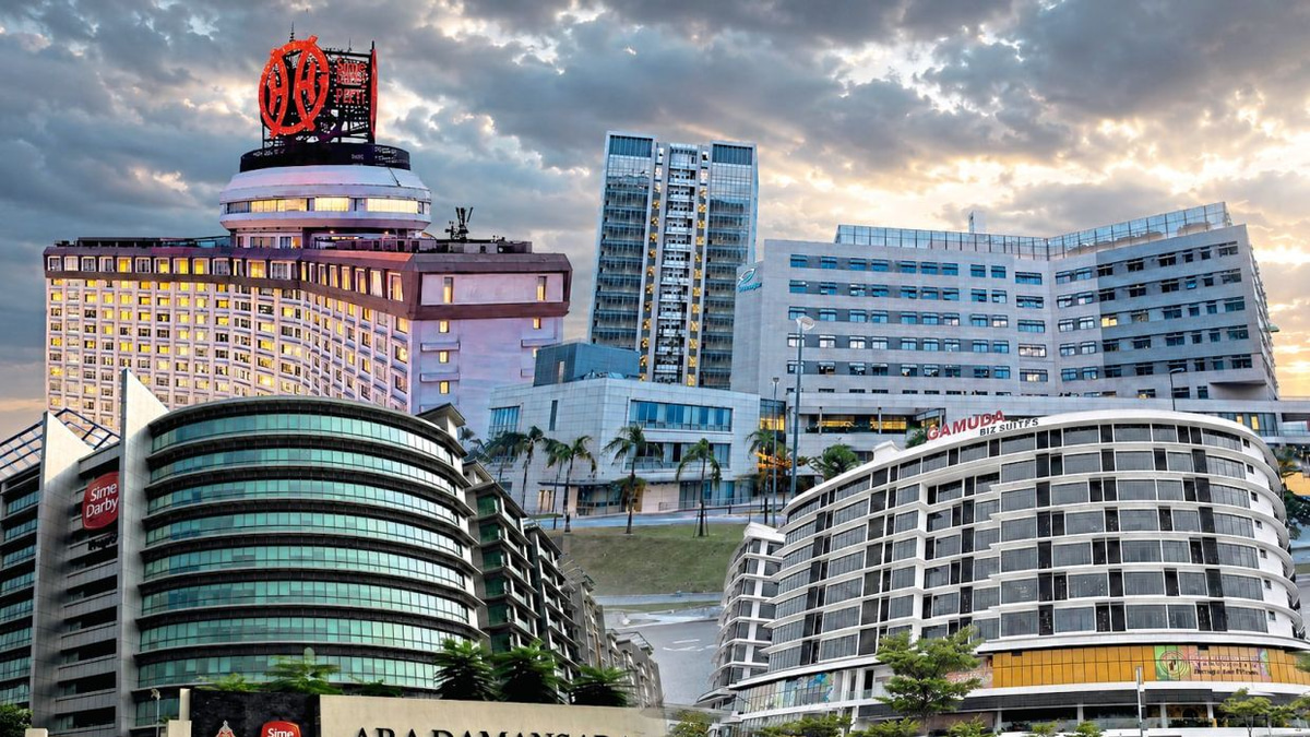 Malaysian Companies Retreating from Global Expansion Despite Long-Term Growth Imperatives