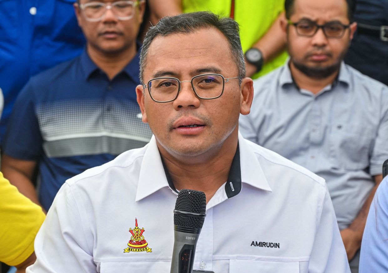 Selangor Speaker has authority to weigh in on assemblyman's status, says MB Amirudin