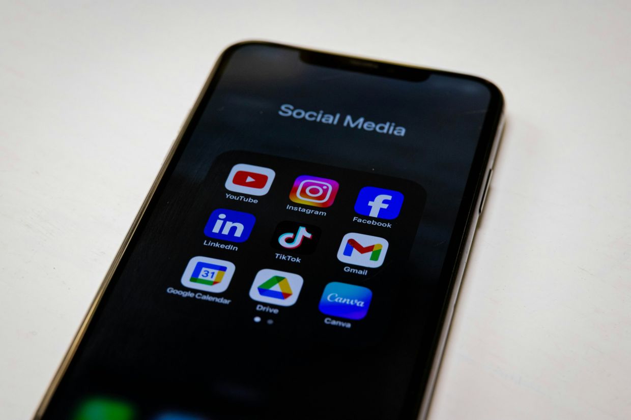 Meta faces landmark trial over allegations of deliberately hooking children on social media