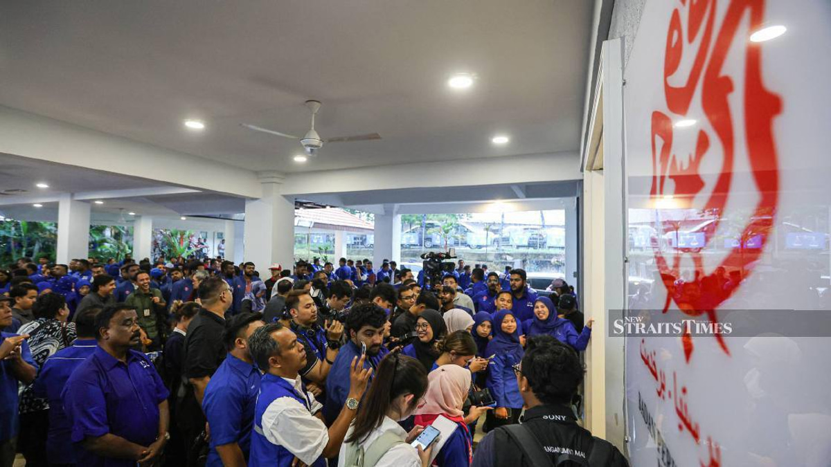 Momentum builds as Barisan Nasional prepares for Johor candidate reveals
