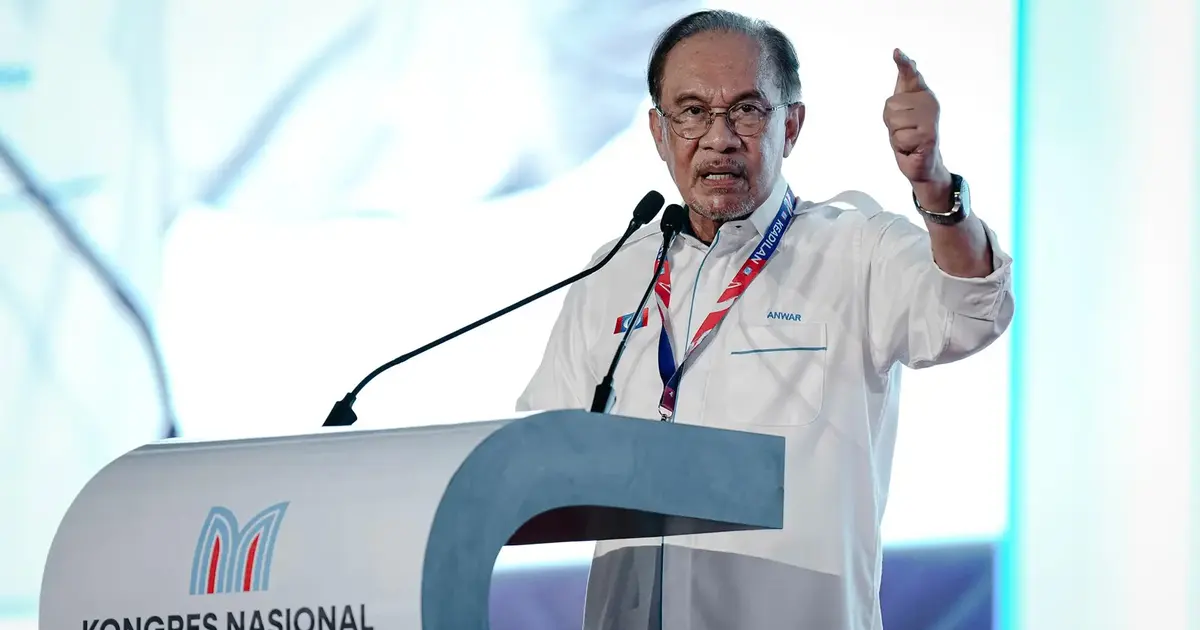 Anwar Allocates Extra RM1 Million to Every Parliamentary Constituency