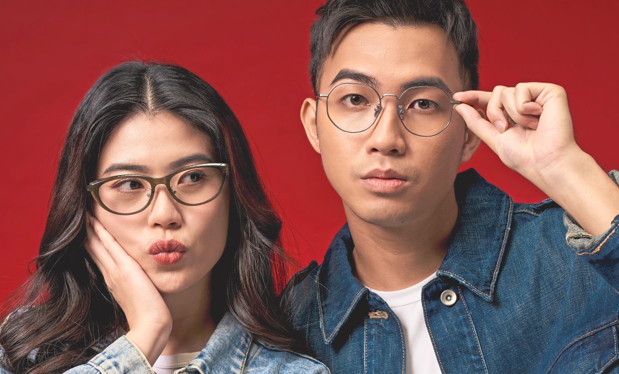 The Fashion Revolution: How Glasses Became Your Most Powerful Style Tool