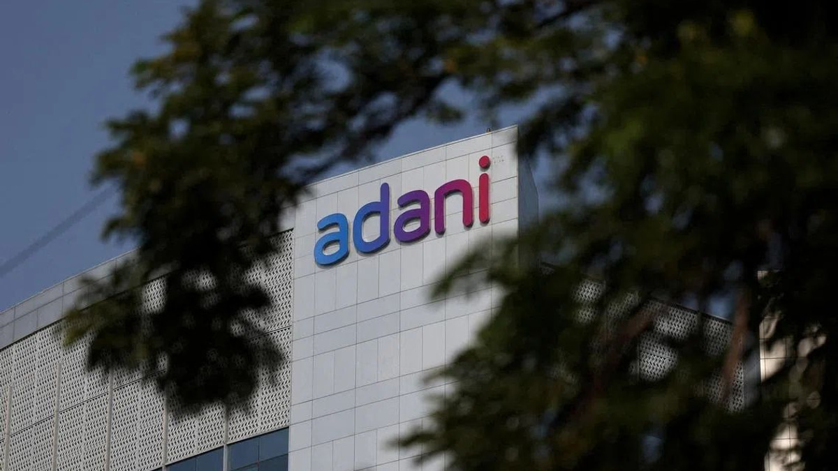 India's Customs Joins Health Ministry in Crackdown on Adani's Nicotine Pouch Sales
