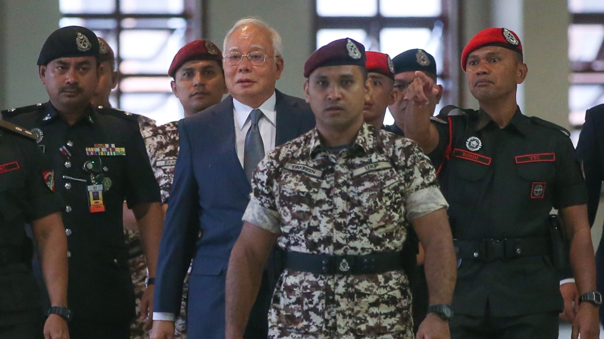 Najib Returned US$620 Million to Foreign Accounts Due to Personal Discomfort, Court Hears