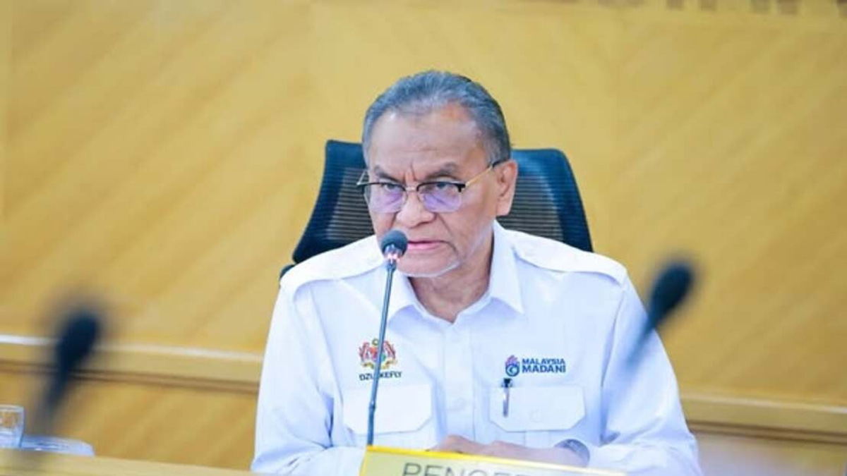 MOH Takes Hard Line on Health Project Delays, Ready to Axe Underperforming Contractors